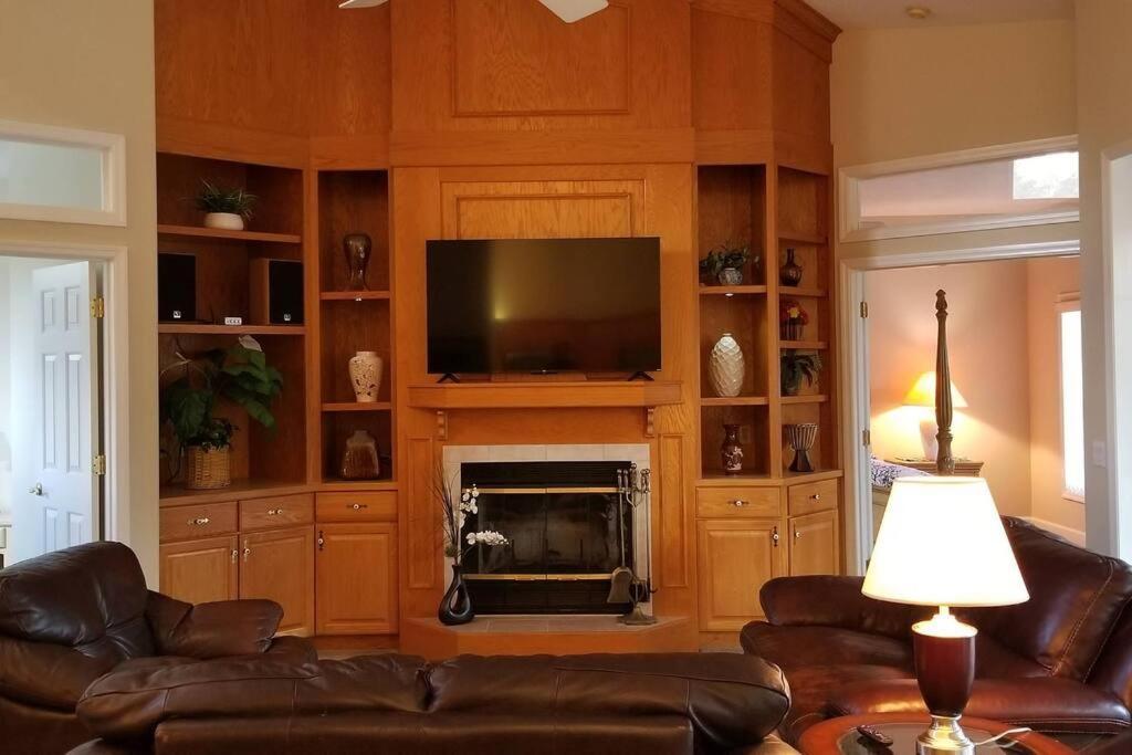 Black Diamond Beauty With Concierge Service Lecanto Exterior photo