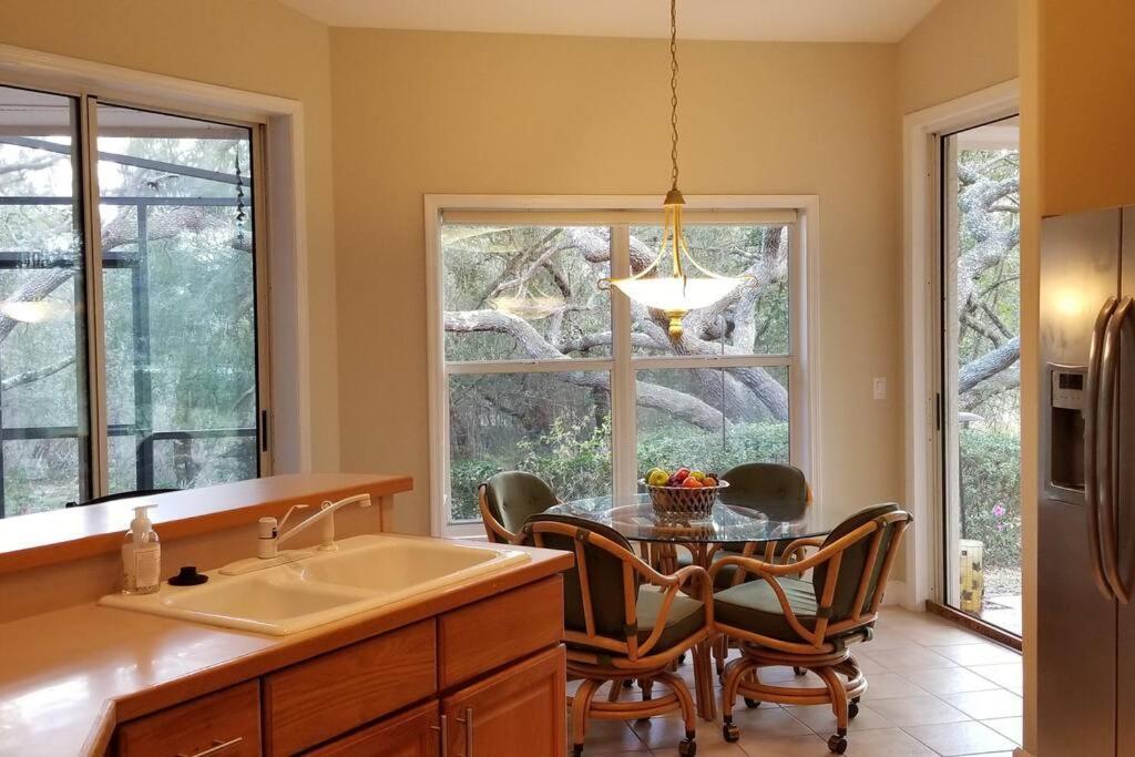 Black Diamond Beauty With Concierge Service Lecanto Exterior photo