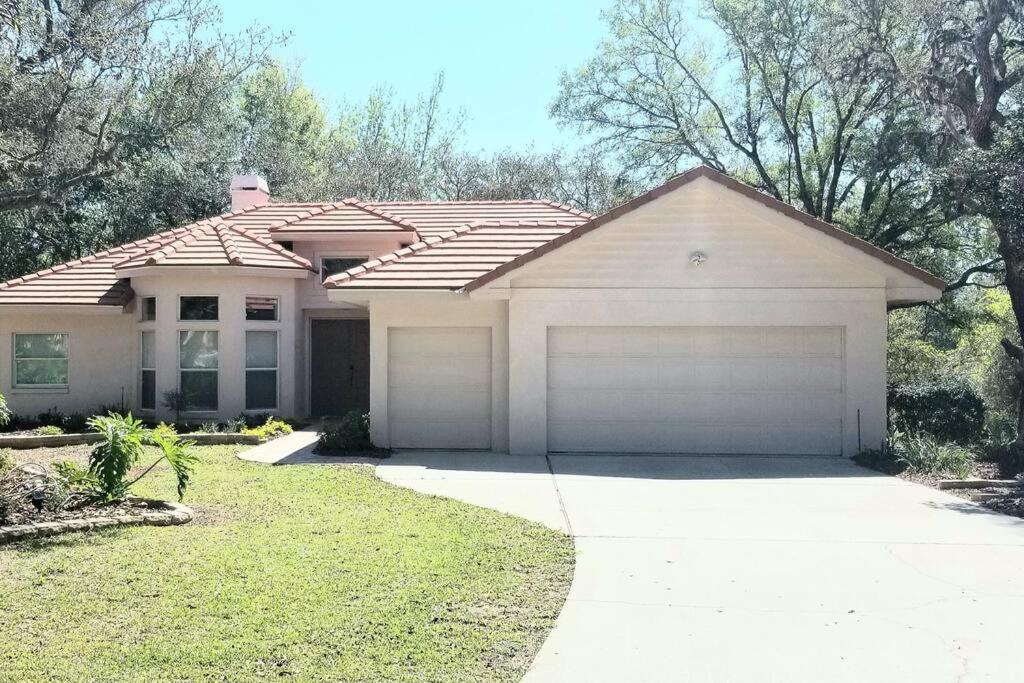Black Diamond Beauty With Concierge Service Lecanto Exterior photo